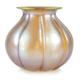 Art Deco Vase - фото 1
