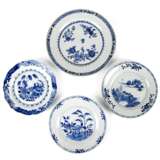 Vier Export-Porzellan-Teller mit blau-weißem Dekor - Foto 1