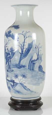 Unterglasurblau dekorierte Bodenvase aus Porzellan mit Darstellung von Su Shi und Qin Guan - Foto 3