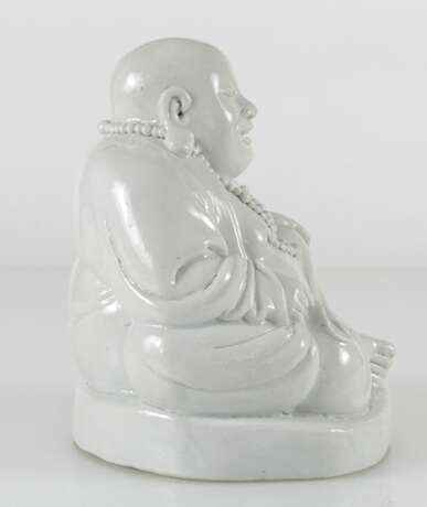 Dehua-Figur des sitzenden Budai - фото 4