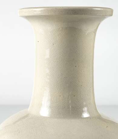 Vase mit cremefarbener craquelierter Glasur - фото 3