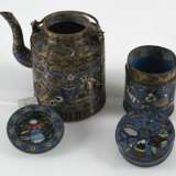 Teekanne und Cloisonné-Deckeldose mit Dekor von Antiquitäten - photo 6