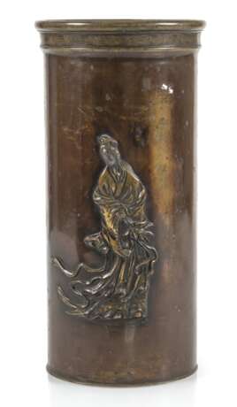 Bronzevase mit Guanyin in Relief - Foto 1