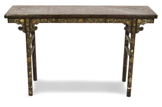 Tisch mit Goldlackdekor - Foto 1