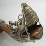 Kupfertrompete mit Beschlägen in Form eines Drachenkopfes - Foto 2