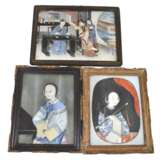 Drei Hinterglasmalereien mit Portraits von Damen - фото 1