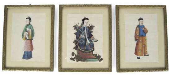 Drei gerahmte Reisblattmalereien mit figürlichen Darstellungen - фото 1