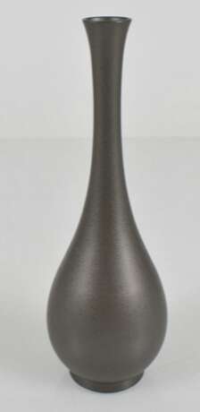 Patinierte 'soriri'-Vase mit Kikumon - Foto 2