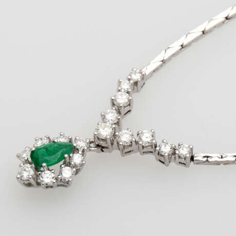 1 Collier mit Smaragd und Diamanten, - фото 4
