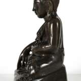 Bronze des Buddha Shakyamuni im Meditationssitz - photo 2