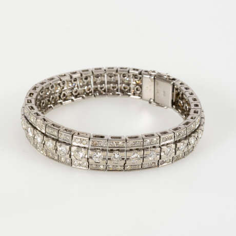 Schweres Armband mit Brillanten und Diamanten - фото 2