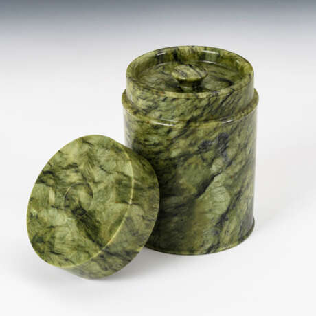 Deckelgefäß aus grüner Jade-Teedose - Foto 3