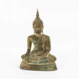 Buddha mit Gestus der Erdberührung - photo 1
