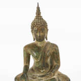 Buddha mit Gestus der Erdberührung - Foto 2