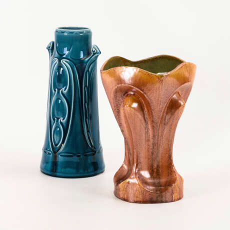 2 Jugendstil-Vasen - photo 1