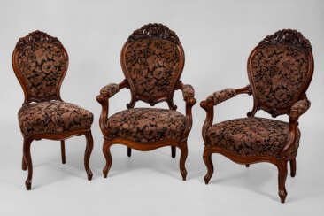 2 Louis-Philippe-Armlehnstühle und 1 Stuhl