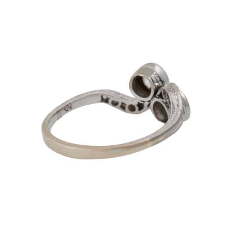 Ring mit 2 Altschliffdiamanten, zusammen ca. 0,6 ct, - Foto 3