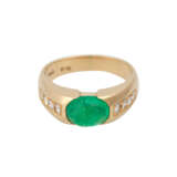 Ring mit Smaragdcabochon ca. 2 ct, - photo 1