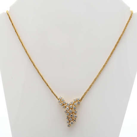 Collier mit Brillantbesatz, - photo 1