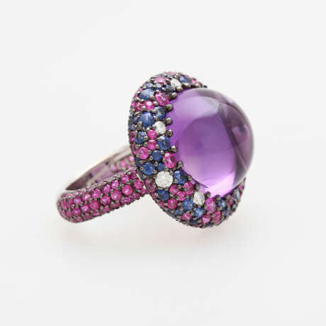 Damenring besetzt mit einem Amethyst-Cabochon - photo 2