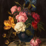 MALER/IN 19./20. Jahrhundert, "Blumenbouquet in blauer Vase", - Foto 1