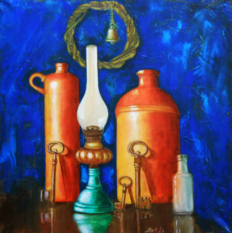 „Stillleben mit Flaschen Schlüssel und alte Kerosin-Lampe “ Leinwand Gemischte Technik Impressionismus Stillleben 2019 - Foto 1