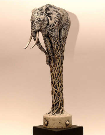 “The Tree of Wisdom (Bronze Elephant Head statues)” Plastic Molding Animalistic 2012 - photo 3