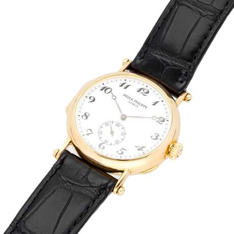 Patek Philippe. PATEK PHILIPPE, CALATRAVA, OFFICER 150TH ANNIVERSARY, 18K GOLD, REF. 3960J - Foto 2