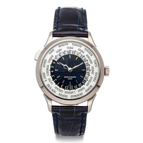 Patek Philippe. PATEK PHILIPPE, WORLD TIME "NEW YORK", 18K WHITE GOLD, REF. 5230G-010, LIMITED EDITION OF 300 - фото 1