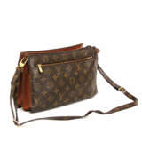 LOUIS VUITTON sportive Crossbodybag. - фото 2