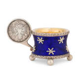 A JEWELLED AND ENAMEL PARCEL-GILT SILVER CHARKA - Foto 2
