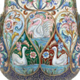 Ruckert, Feodor. A LARGE AND IMPORTANT SILVER-GILT AND CLOISONNÉ ENAMEL THREE-HANDLED CUP - фото 2
