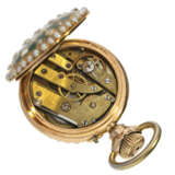 Taschenuhr/Anhängeuhr/Broschenuhr: hochfeine Art Nouveau Emaille-Uhr mit Perlen-und Diamantbesatz, zugeschrieben Le Coultre, um 1900 - photo 2