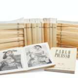 Christian Zervos (1889-1970). Pablo Picasso, Paris: Cahiers d'Art, 1942-1978. 34 volumes (with vol. 2 in 2 parts), complete set, mixed editions, of the essential work on Picasso. Original printed wrappers and glassine. Each: 127⁄8 x 10 in. (32.7 x 25.2 cm - photo 1