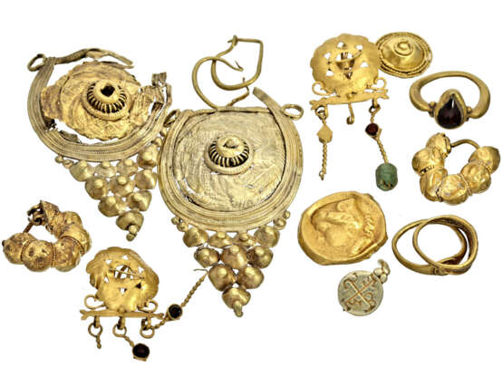 Schmuck: Konvolut Schmuck/Fragmente aus der Antike, hochkarätiges Gold - Foto 1