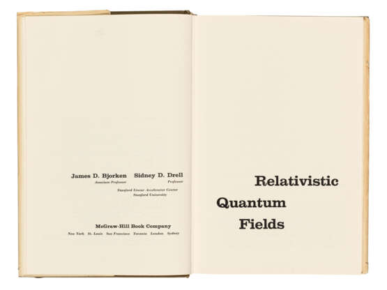 Hawking’s copies (one signed with initials) of two texts on Quantum Field Theory, - photo 3