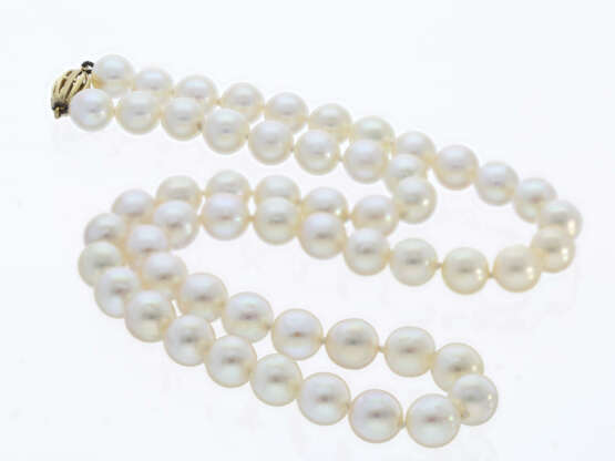Kette: vintage Perlenkette mit 14K Goldschließe - Foto 2