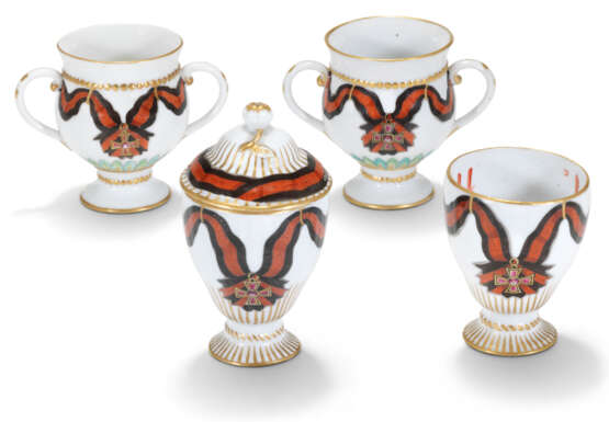 Gardner Porcelain Factory. FOUR PORCELAIN CUPS FROM THE SERVICE OF THE ORDER OF ST VLADIMIR - photo 1