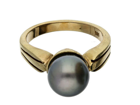Ring: sehr massiver Goldschmiedering mit feiner Tahitiperle - фото 1