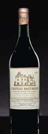 Bordeaux. Château Haut-Brion 1961 - Foto 2