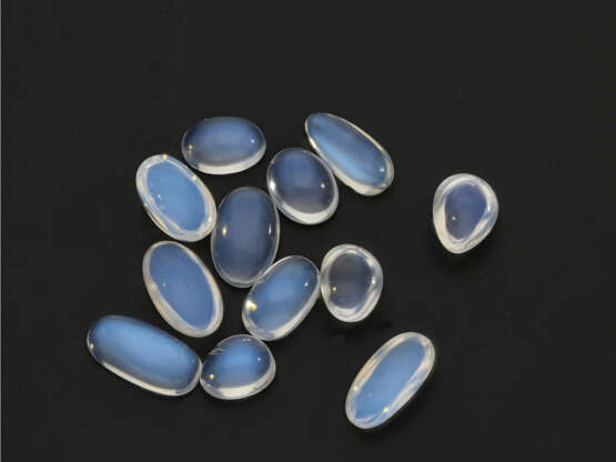 Steine: Konvolut blauer Mondsteine, Herkunft Sri Lanka - фото 1