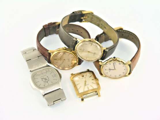Armbanduhr: Konvolut von 5 Sammleruhren, darunter eine Omega De Ville Herrenuhr - фото 1