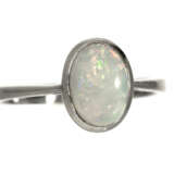 Ring: sehr schöner, weißgoldener vintage Opal-Goldschmiedering - Foto 1