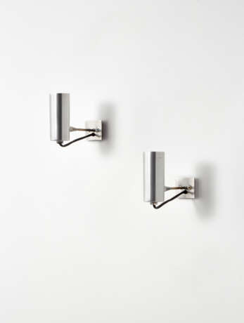 Gino Sarfatti. Pair of wall of ceiling lamps with adjustable reflector model "36" - фото 1