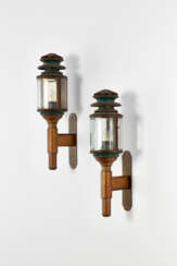 Pair of Novecento manner lantern appliques in brass and cut crystal