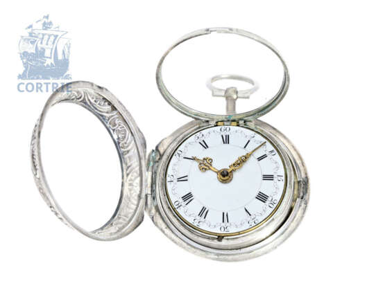 Pocket watch: early repoussé paircase verge watch, hallmarks London 1766, signed Hallifax London - photo 4