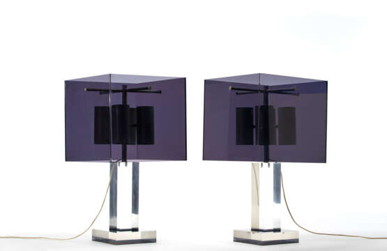 Pair of fumé colorless plexiglass table lamps with nickel-plated brass structure - photo 1