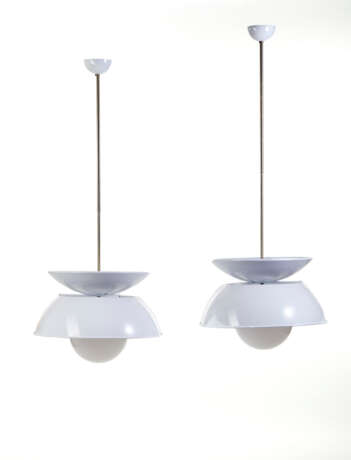 Vico Magistretti. Pair of suspension lamps model "Cetra" - фото 1