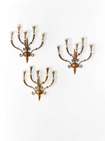 Lot of three five-flame appliques on two orders with structure in polished brass - фото 1