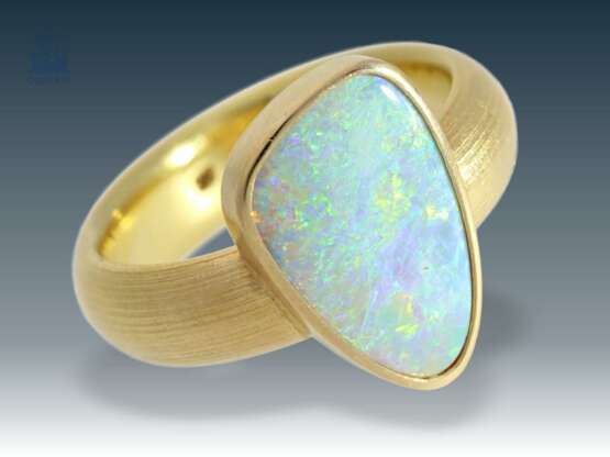 Ring: äußerst massiver, sehr hochwertig gearbeiteter vintage Opal/Goldschmiedering, 18K Gold - Foto 1